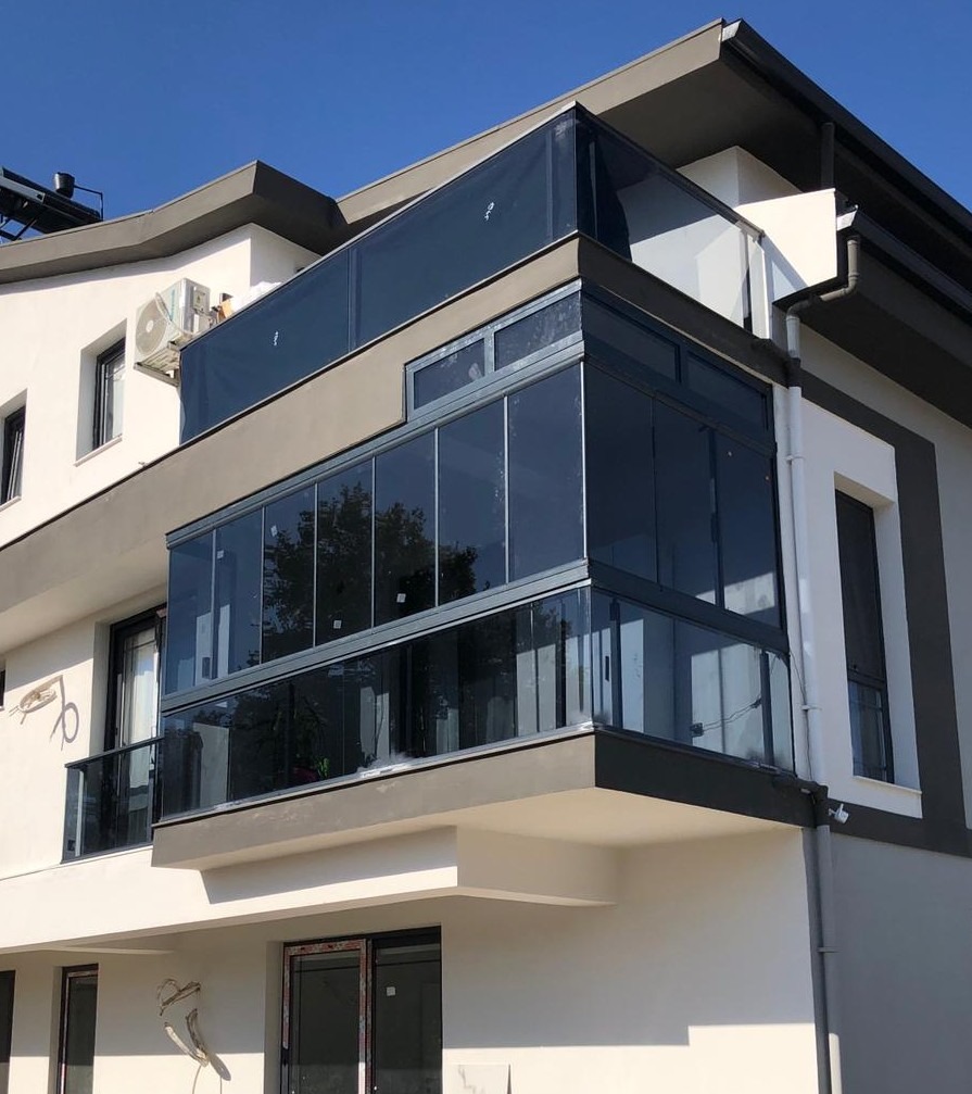 Katlanır Cam Balkon Sistemi