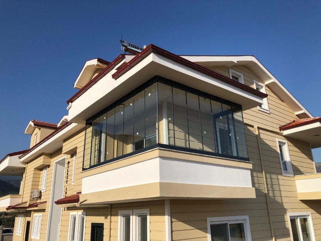 Katlanır Cam Balkon Sistemi